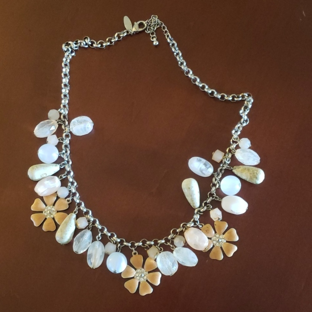 Floral statement necklace
